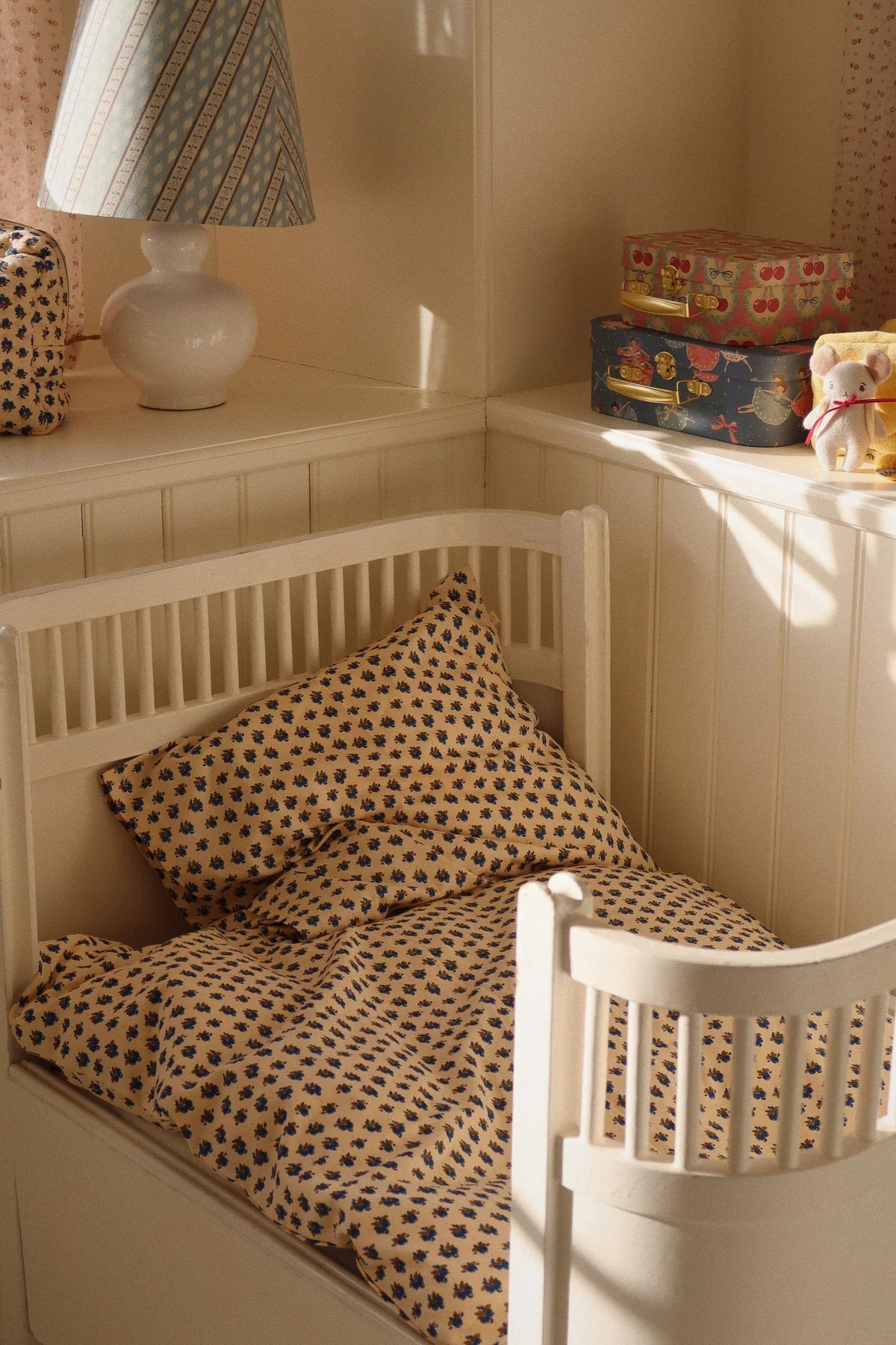 2 Pack Suitcase | Snow Bow Ballerina