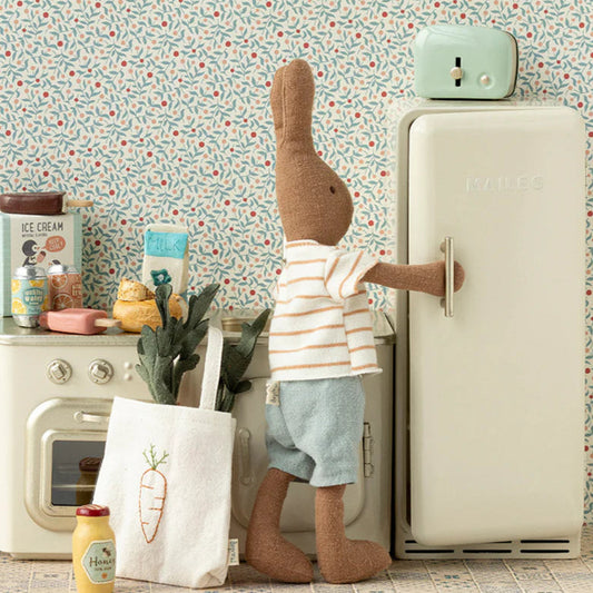 Miniature toaster with bread - off white