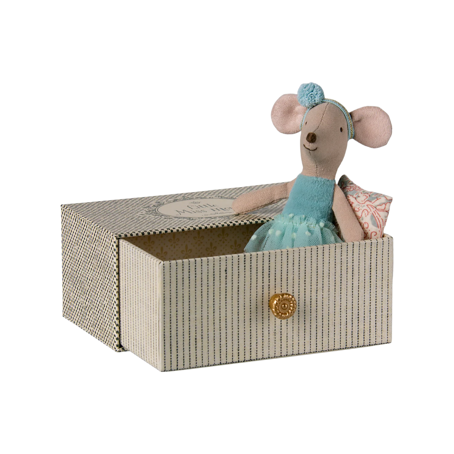 Dance mouse in daybed, Little sister