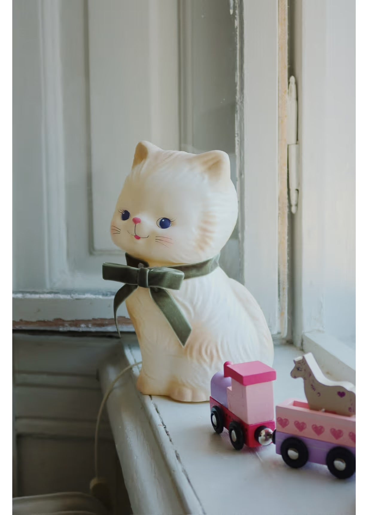 Cat lamp