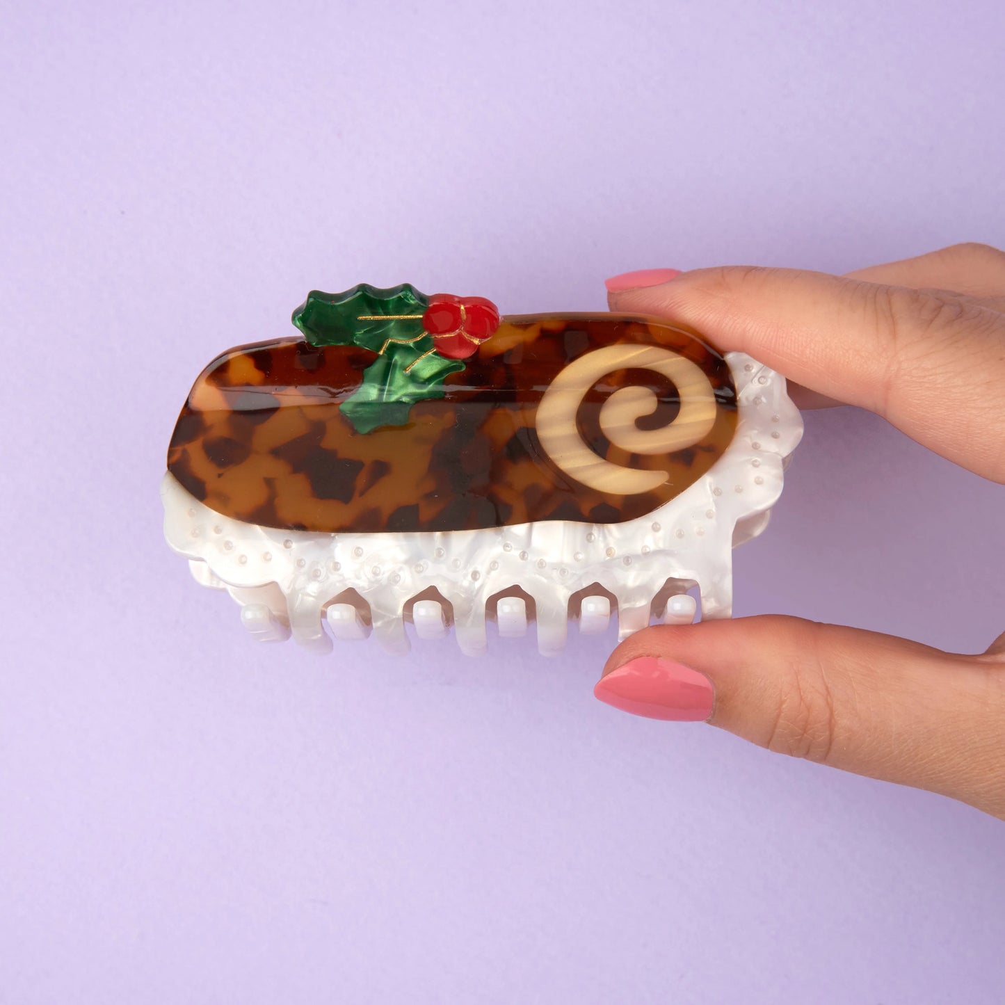 Christmas log cake hair claw