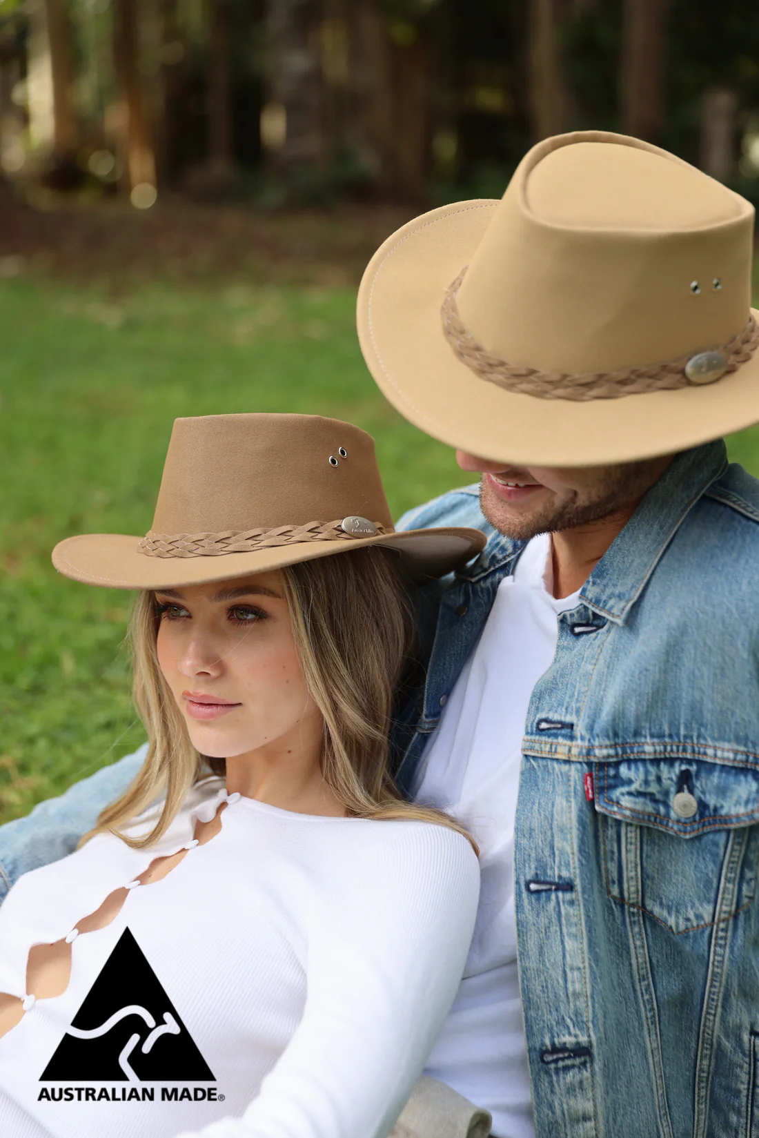 Bushie hat - Blonde