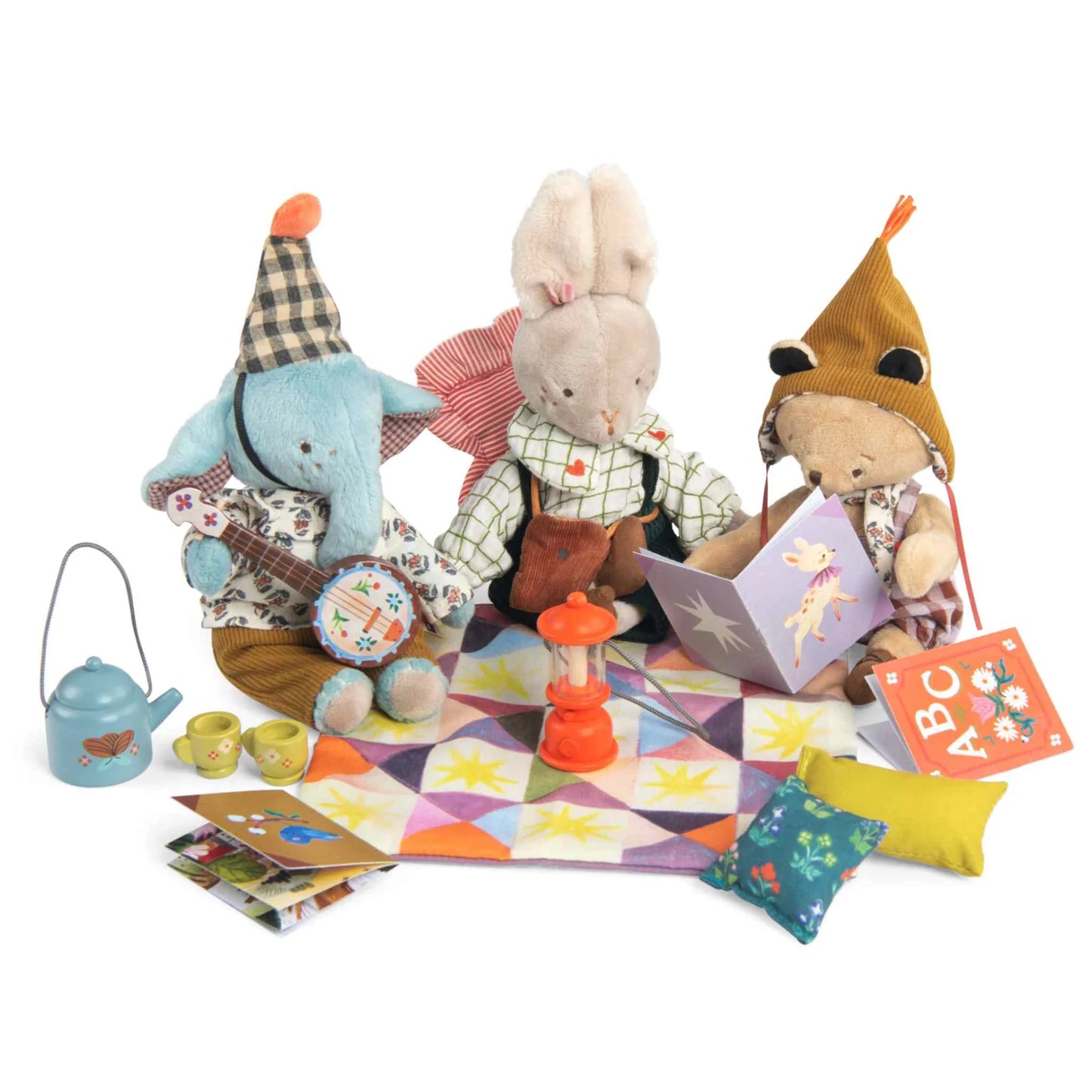 Les Minouchkas the reading nook