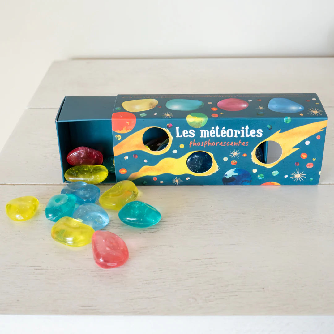 glow in the dark meteorites
