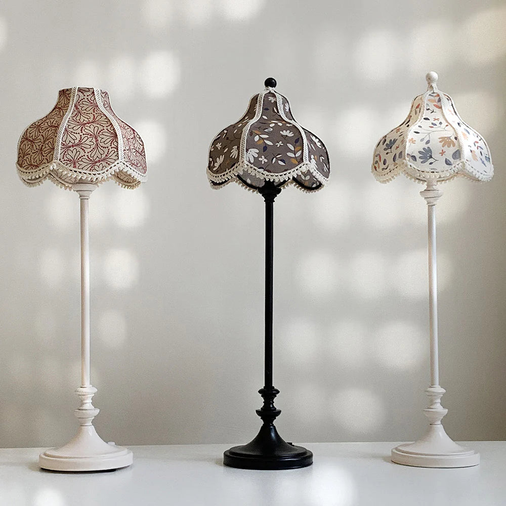 Flower Vintage Floor Lamp - red