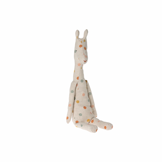 Giraffe, Medium