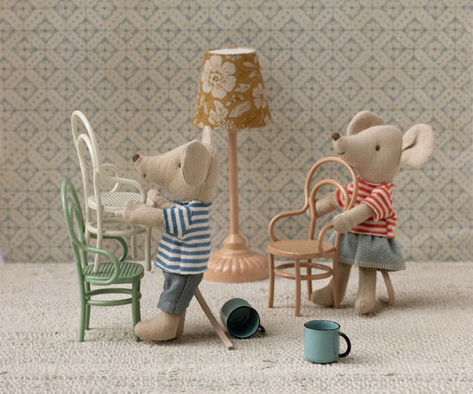 Vintage chair, Mouse - Dark powder