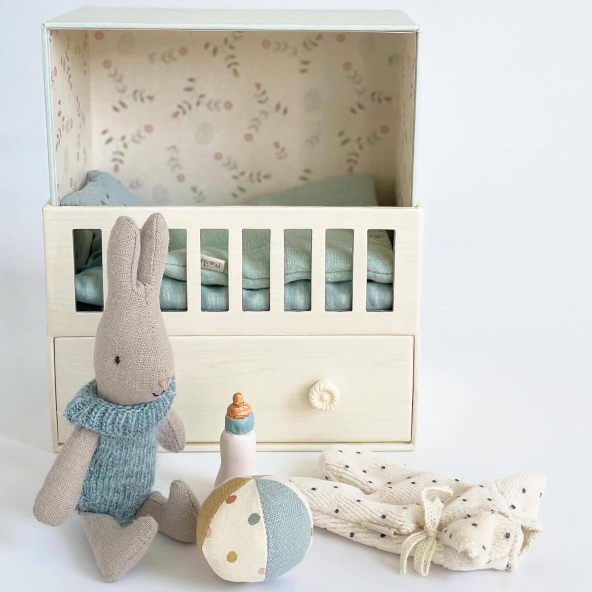 Baby room w. Micro rabbit - Blue