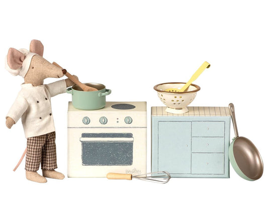 Chef clothes, Big sister and big brother mouse